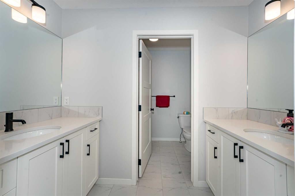 120 Howse - Thumbnail 4
