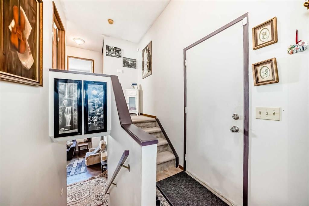 27 Martinview - Thumbnail 2