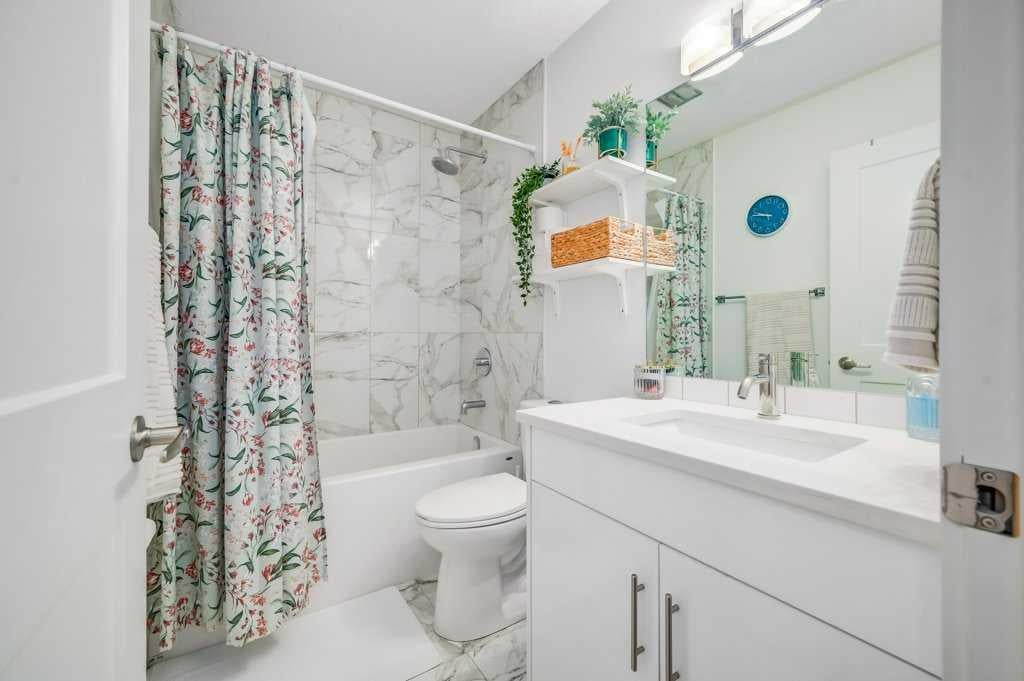 200 Brookpark - Thumbnail 4
