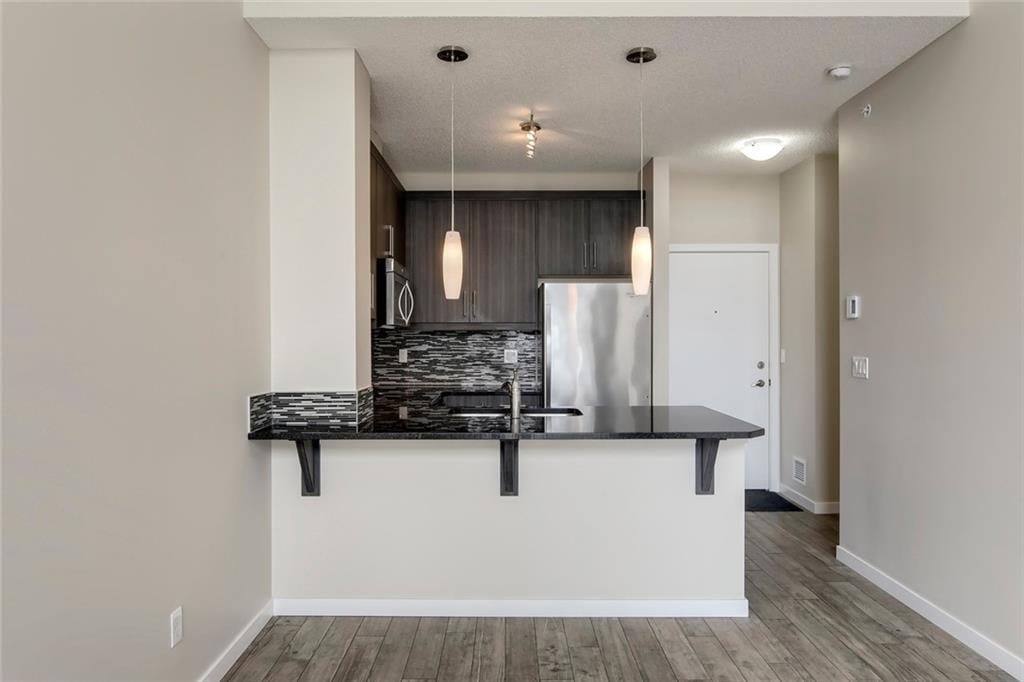 402 MARQUIS - Thumbnail 6