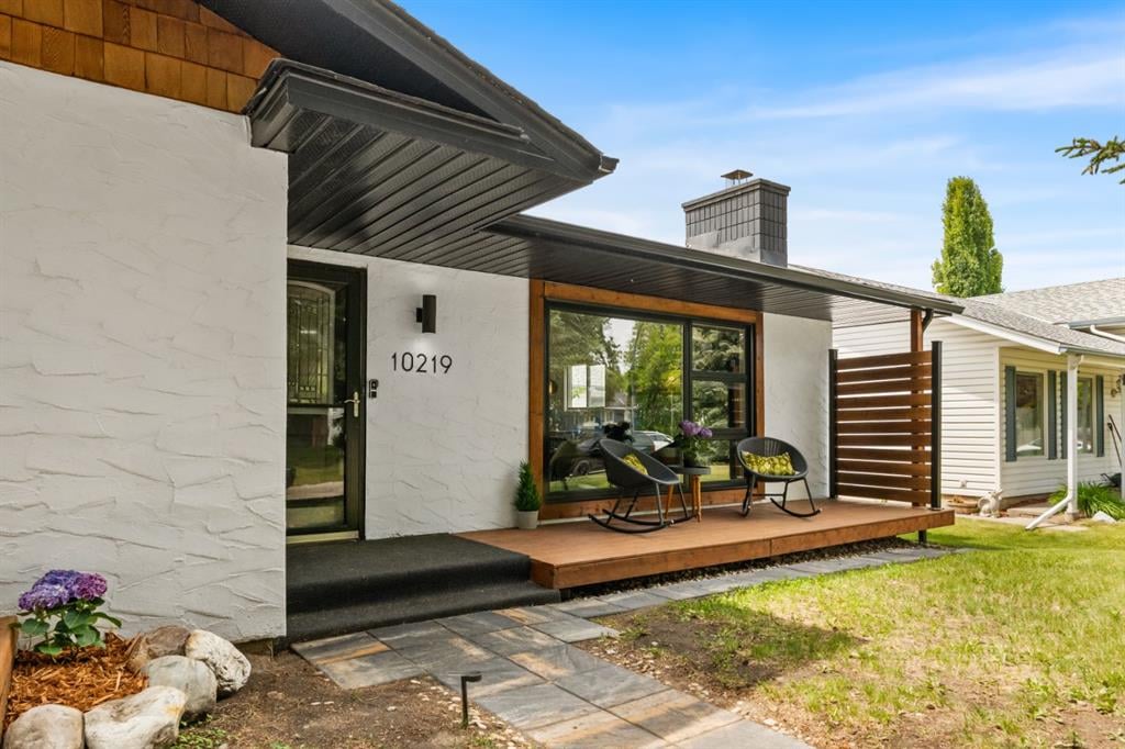 10219 Maple Brook - Thumbnail 2