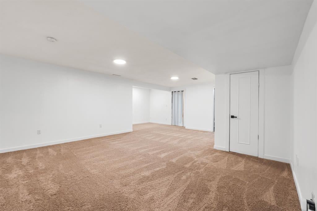 10219 Maple Brook - Thumbnail 3