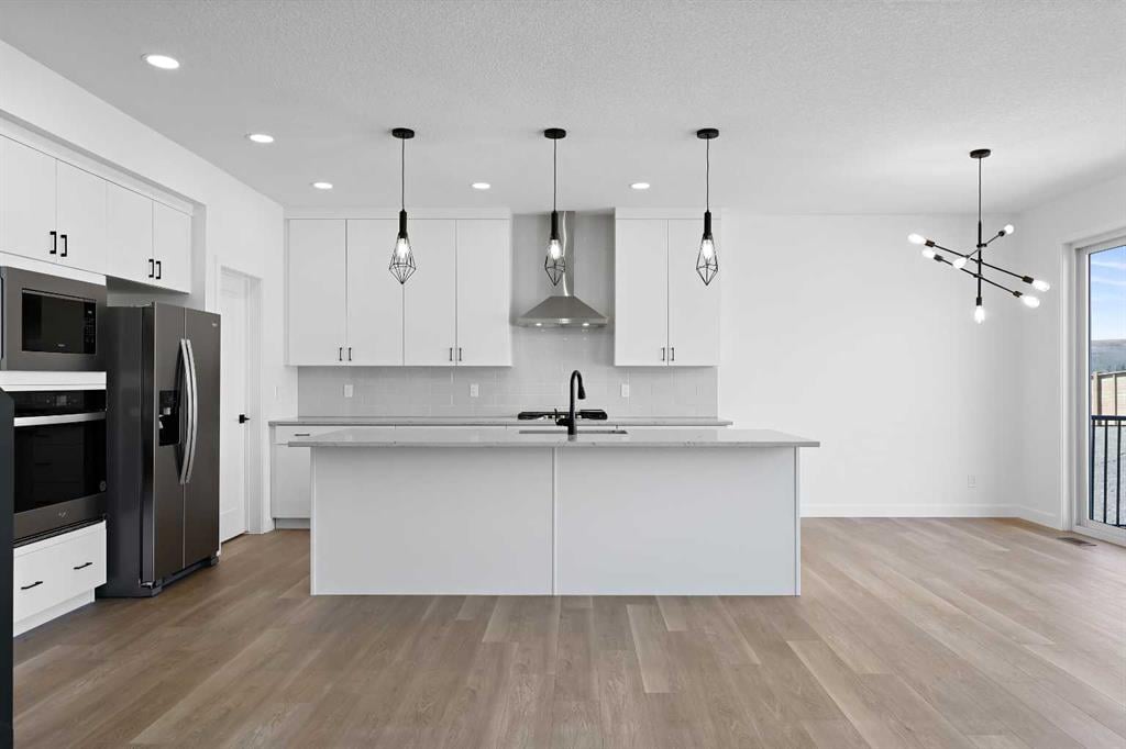 229 Spring Creek - Thumbnail 4