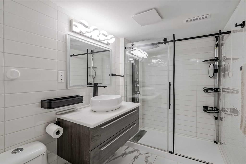208 Woodpark - Thumbnail 2