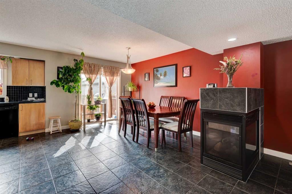 16 Bridlecrest - Thumbnail 2