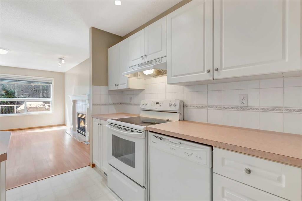 155 Douglas Glen - Thumbnail 4