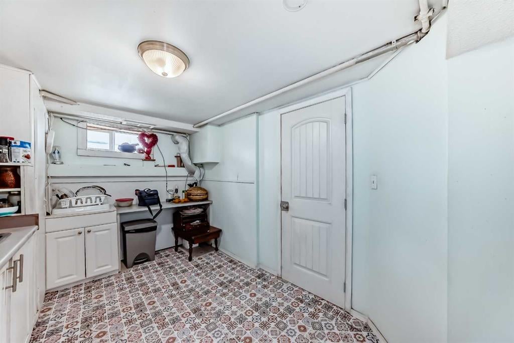 2208 47 street - Thumbnail 6