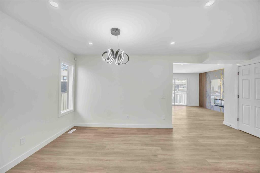 6556 Martingrove - Thumbnail 5