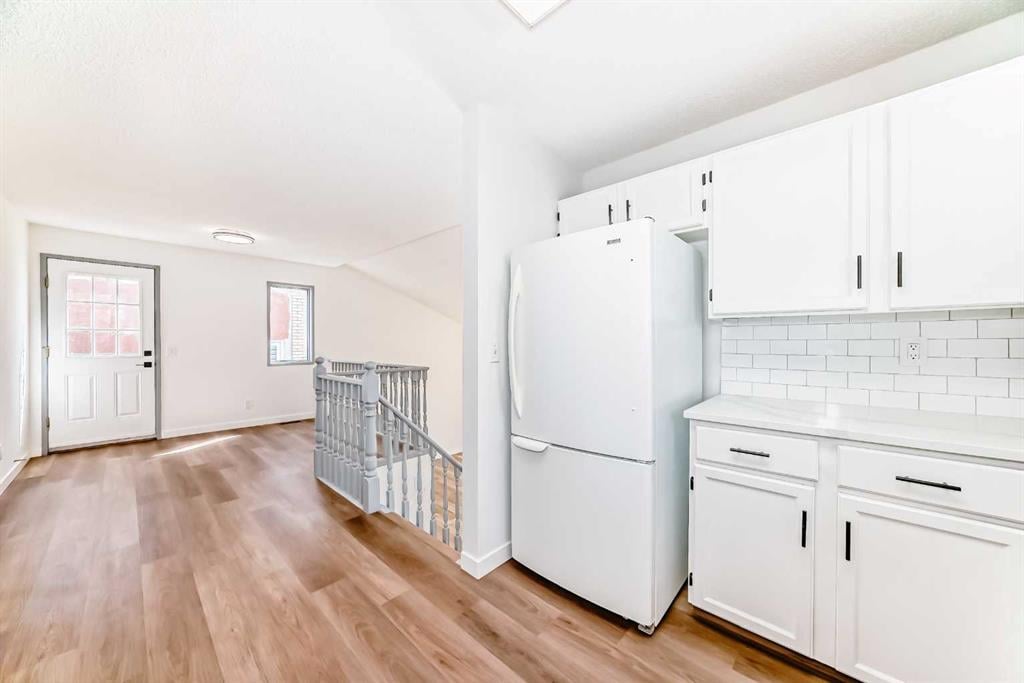 183 Applefield - Thumbnail 2