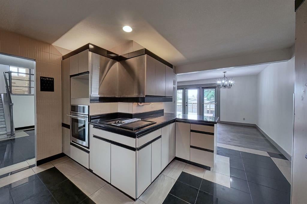 11147 Southdale - Thumbnail 6