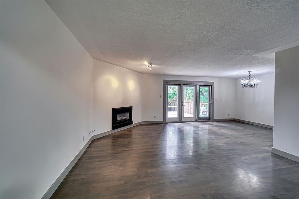 11147 Southdale - Thumbnail 2