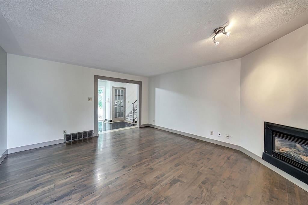 11147 Southdale - Thumbnail 8