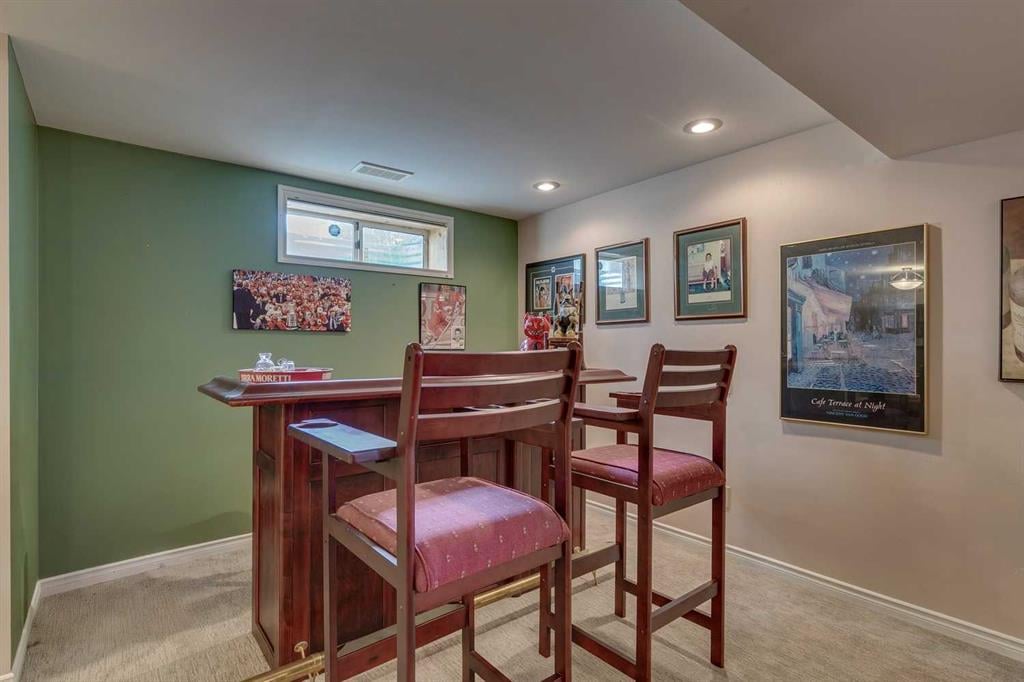 2108 Douglasbank - Thumbnail 8