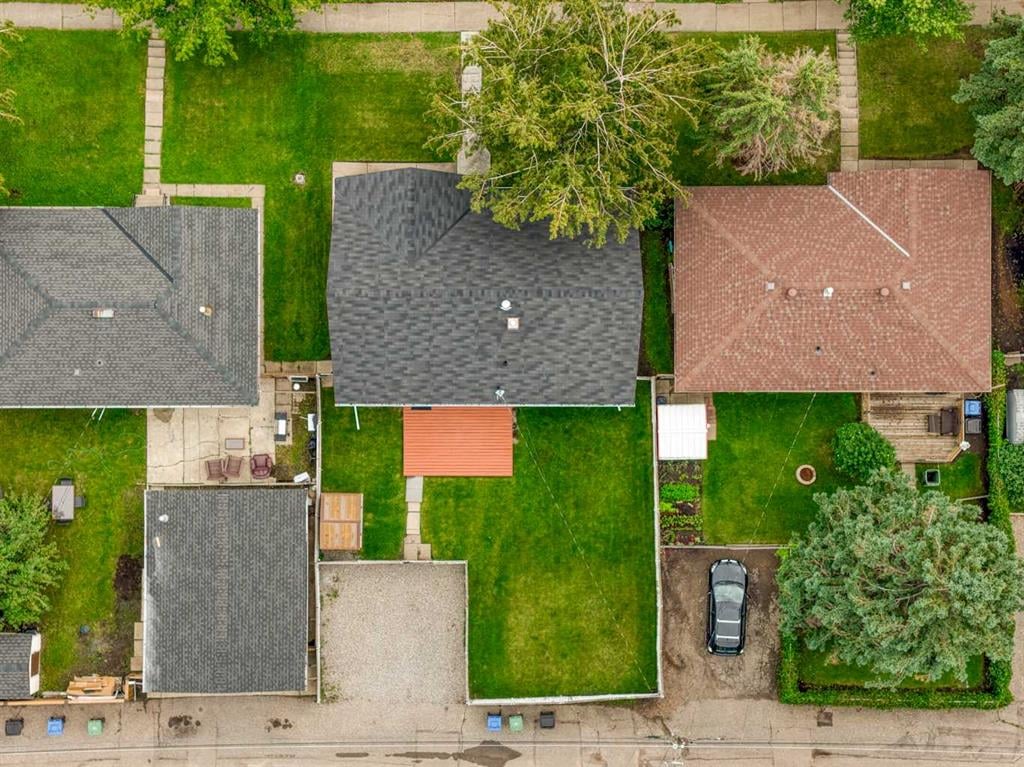 8047 Fairmount - Thumbnail 6
