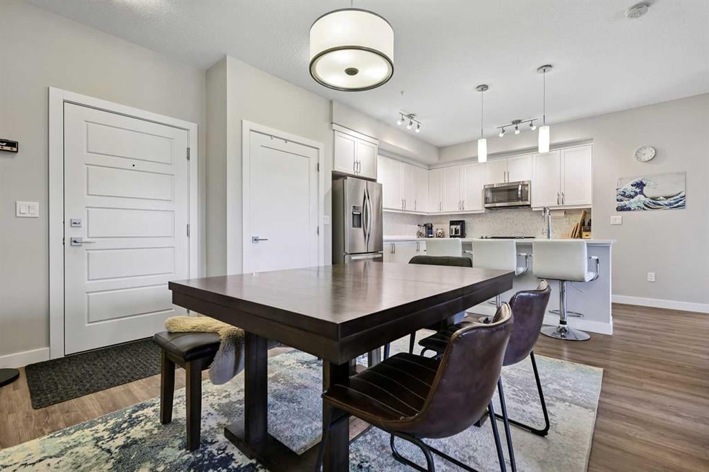 300 Auburn Meadows - Thumbnail 7