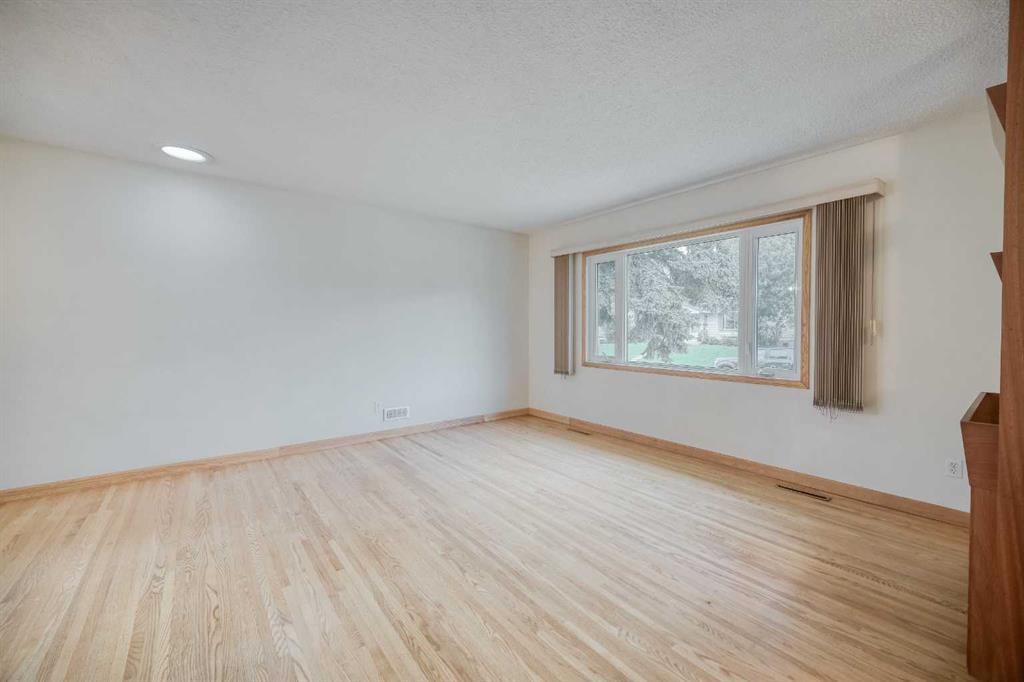 3307 Boulton - Thumbnail 5