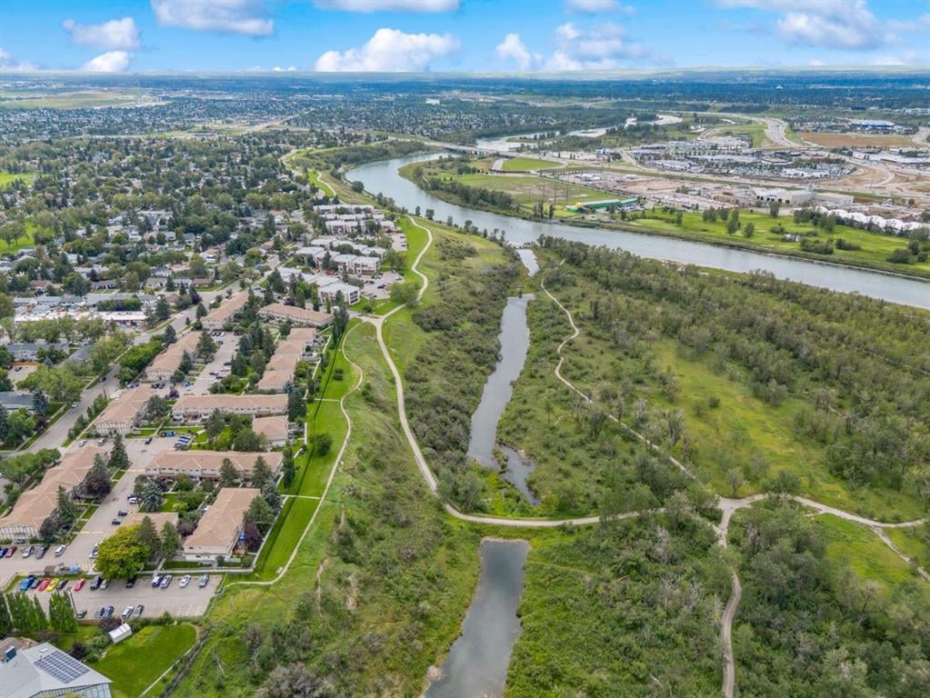 203 Lynnview - Thumbnail 3