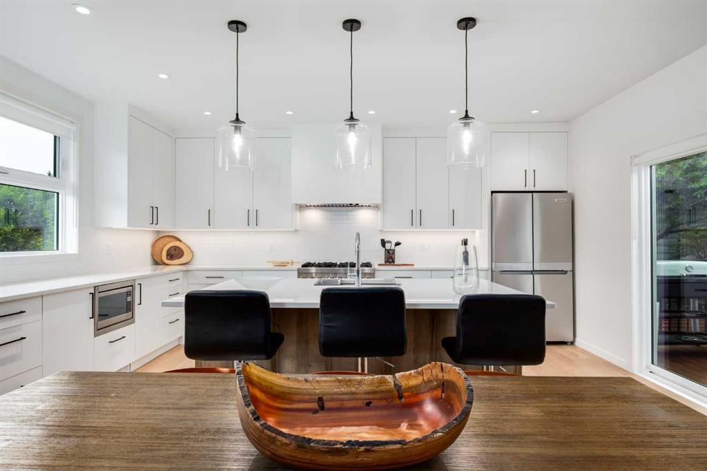 1408 Crescent - Thumbnail 5