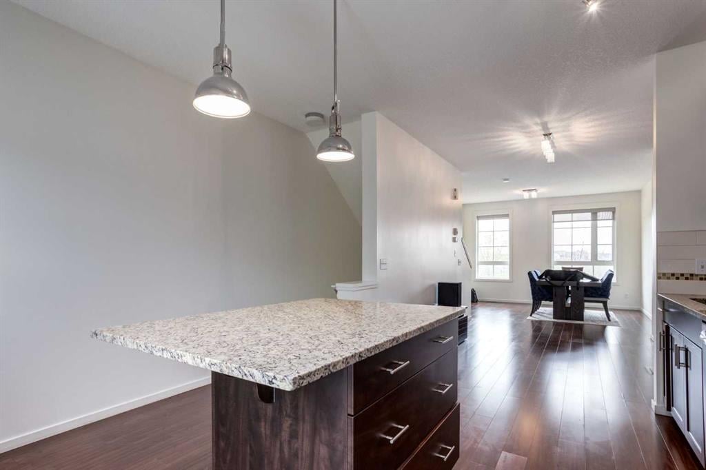 215 Copperpond - Thumbnail 8