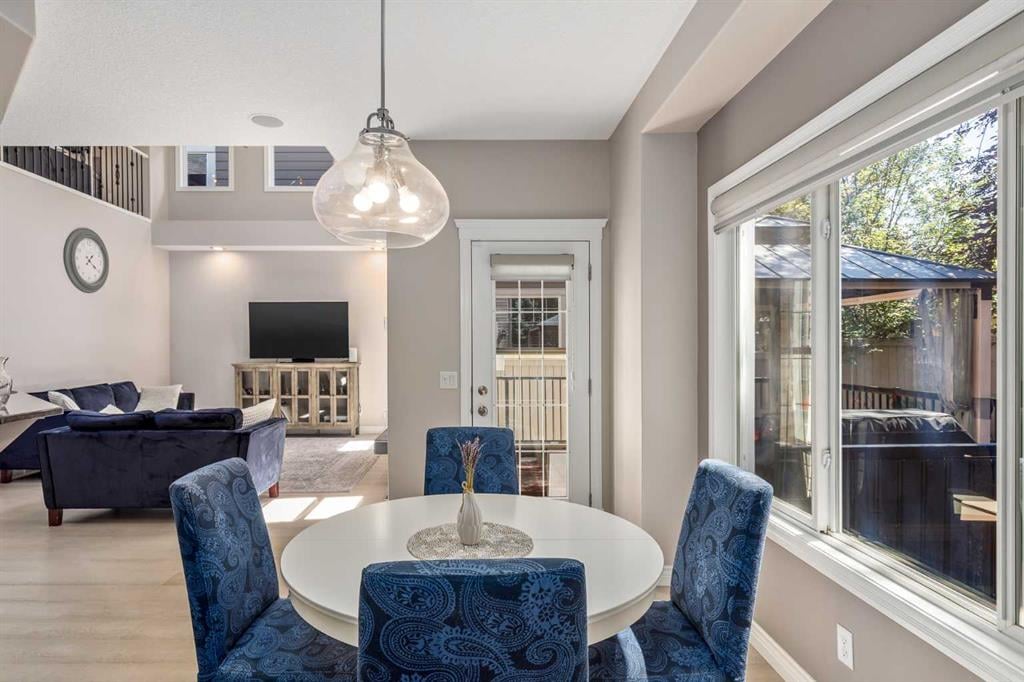 12481 Crestmont - Thumbnail 5
