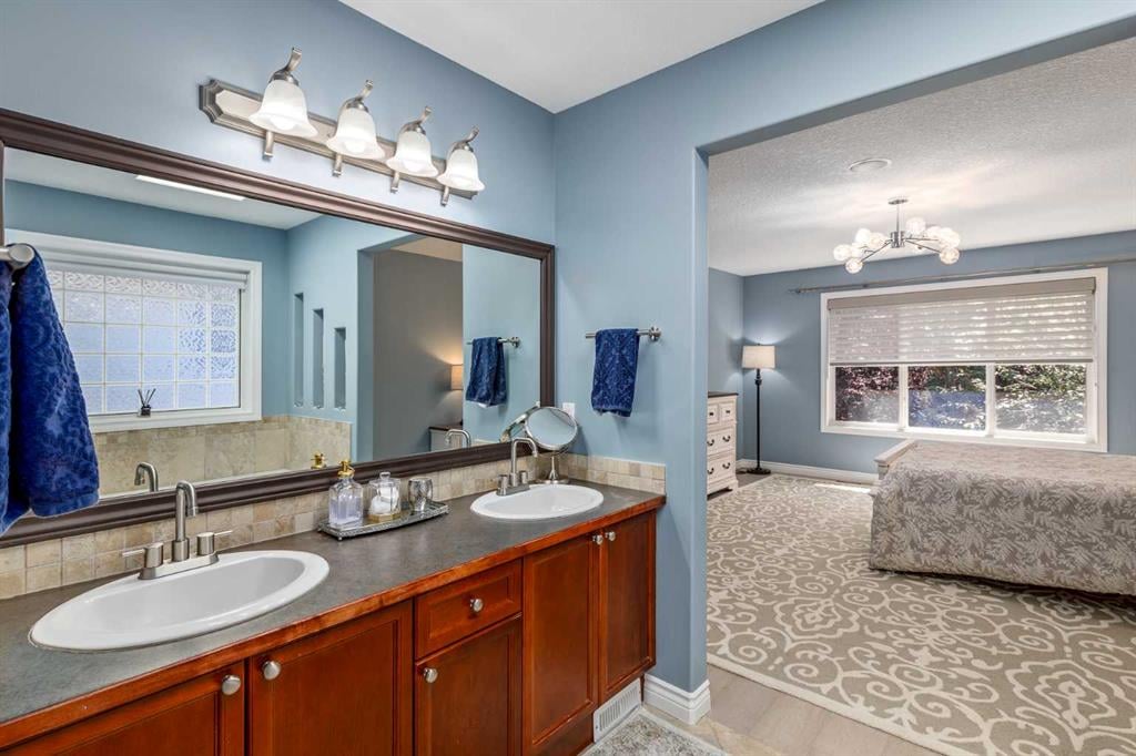 12481 Crestmont - Thumbnail 7