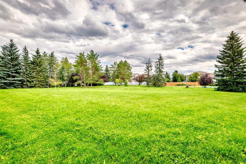327 Riverview - Thumbnail 5