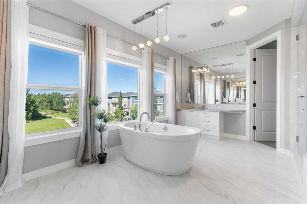 117 West Grove - Thumbnail 7