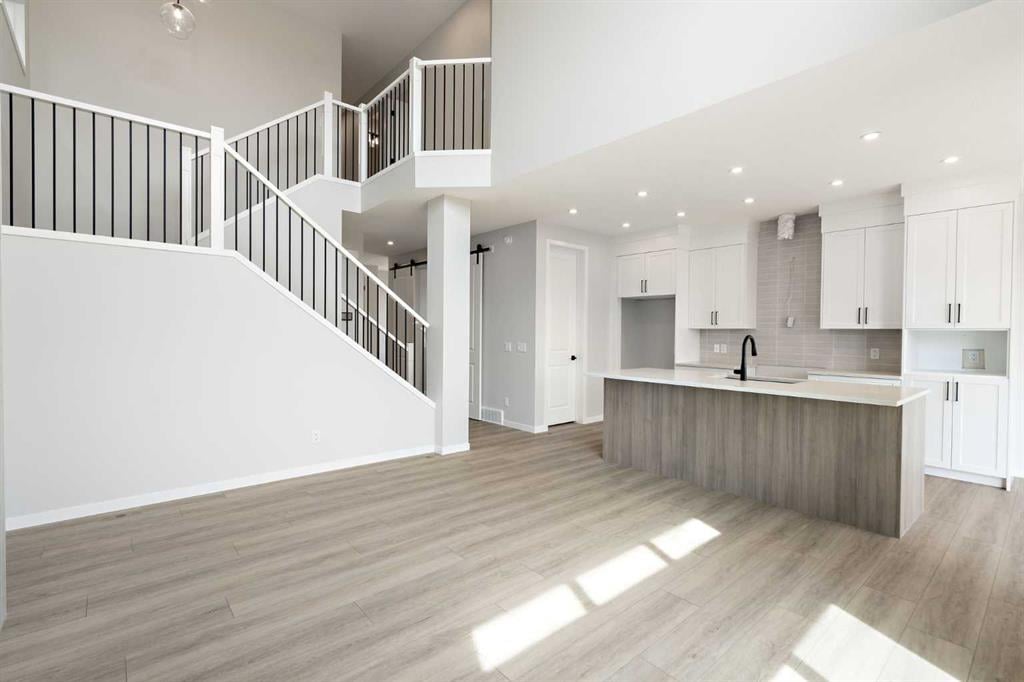 262 West Grove - Thumbnail 8