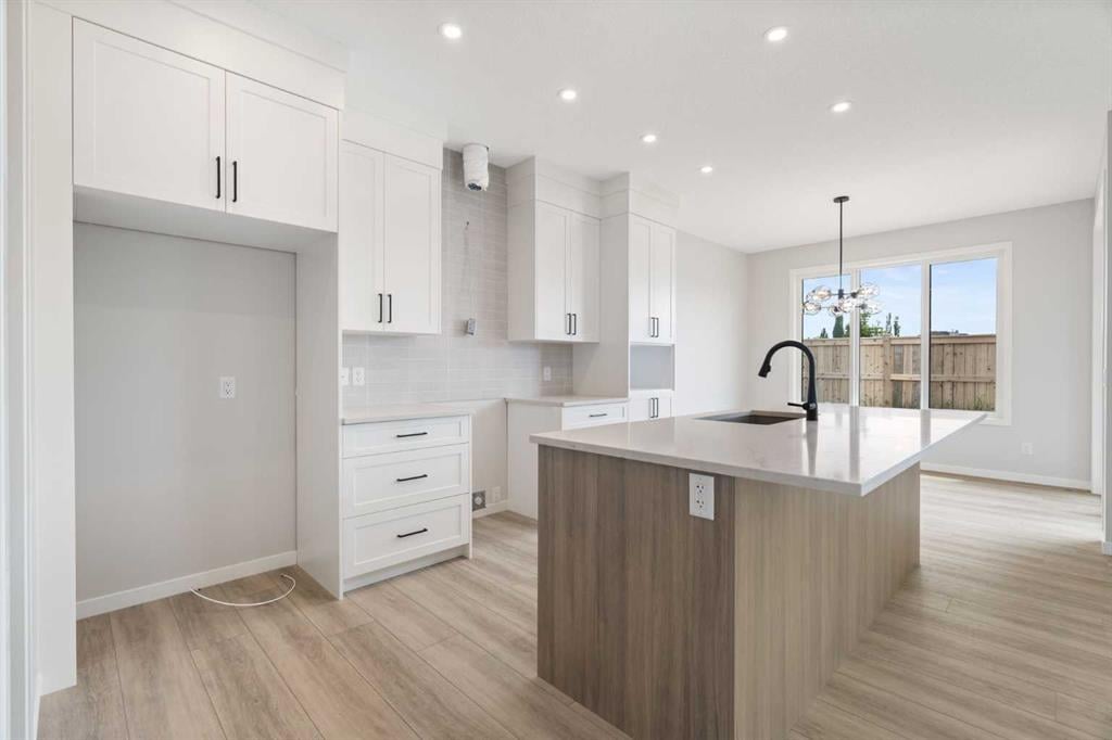 262 West Grove - Thumbnail 7