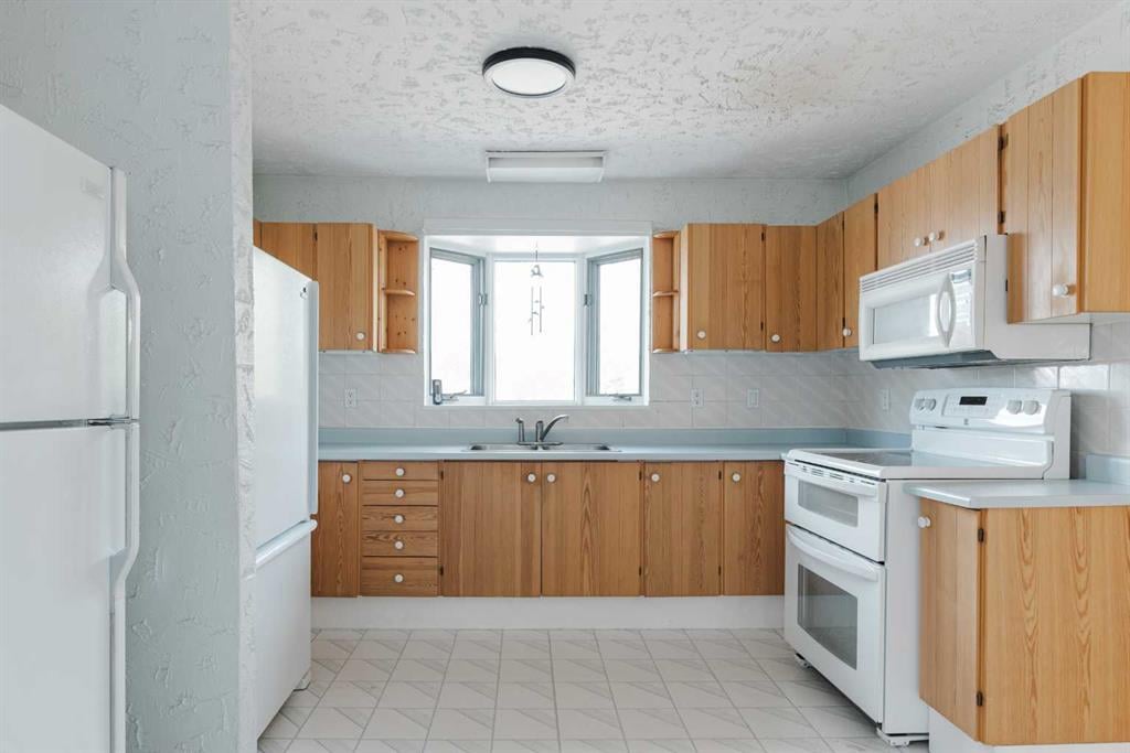 156 Cowley - Thumbnail 7