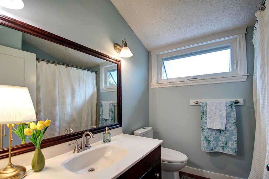 104 Hill Spring - Thumbnail 7