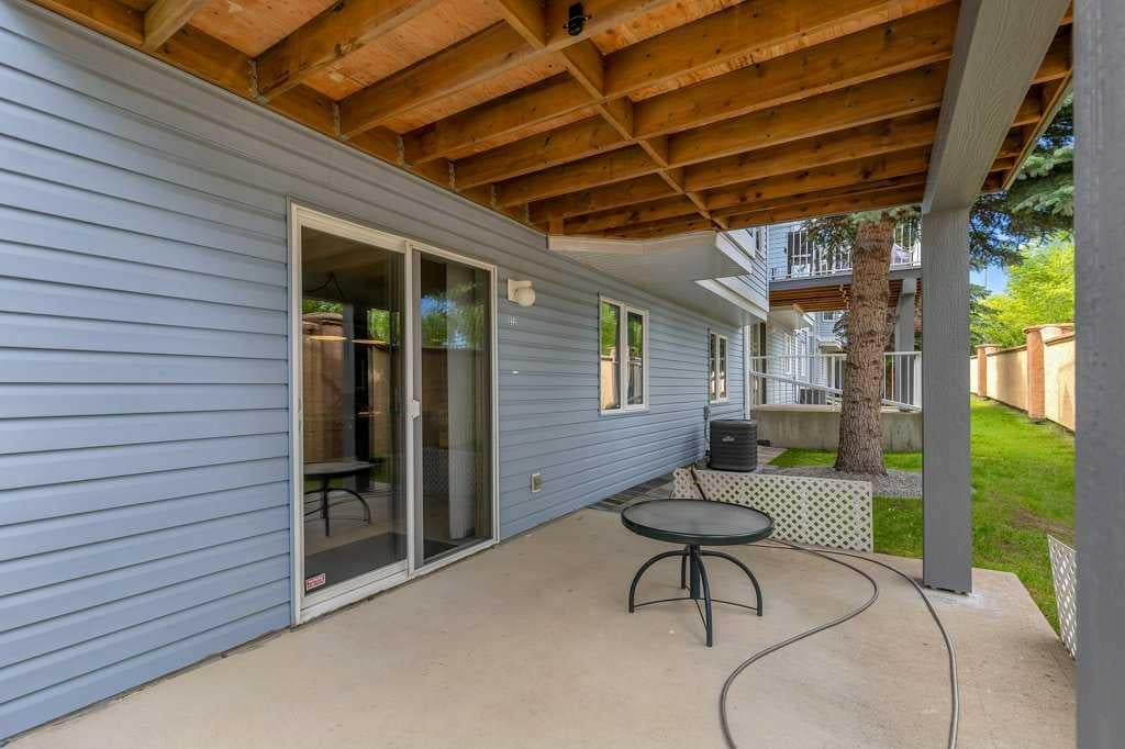 212 Valley Ridge - Thumbnail 3