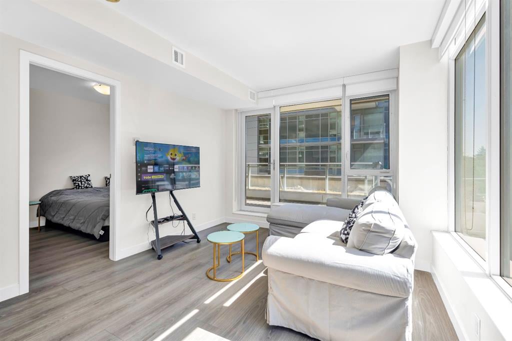 108 Waterfront - Thumbnail 7