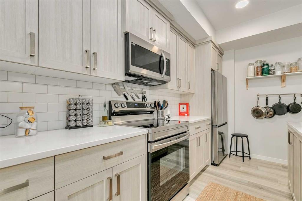 220 Seton - Thumbnail 6