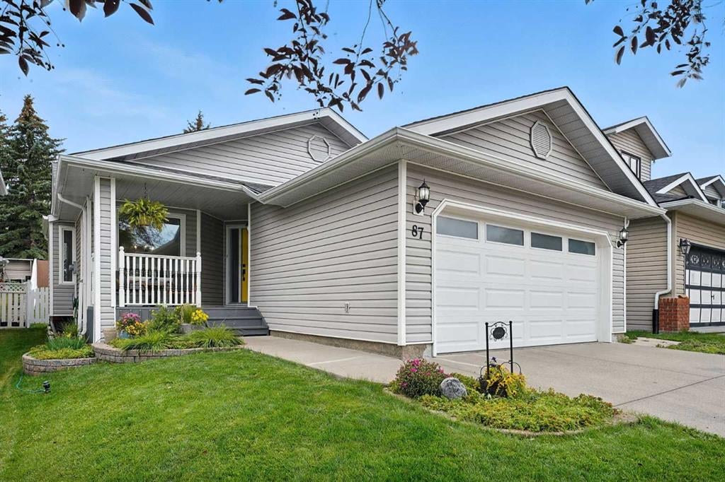 87 Macewan Park - Thumbnail 1