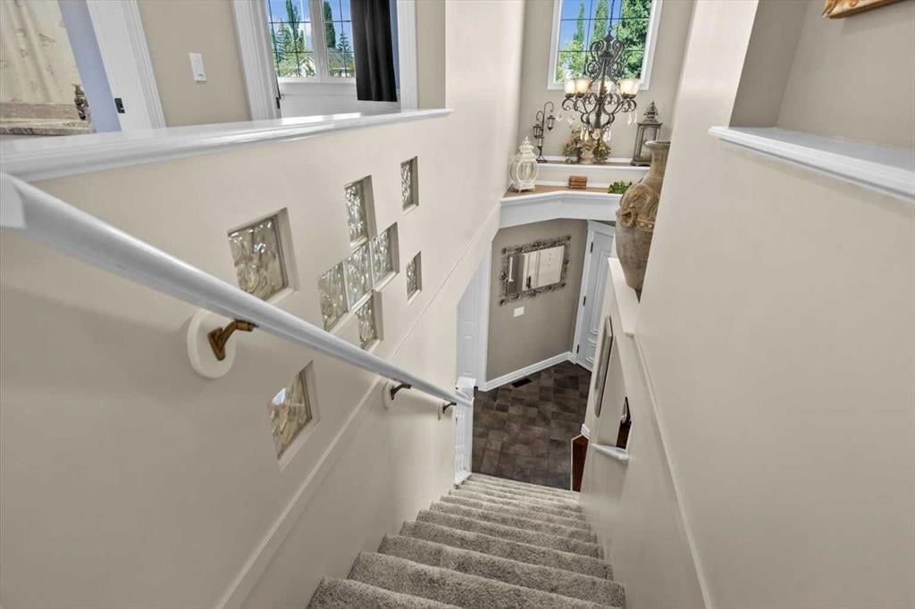 9124 Edgebrook - Thumbnail 3