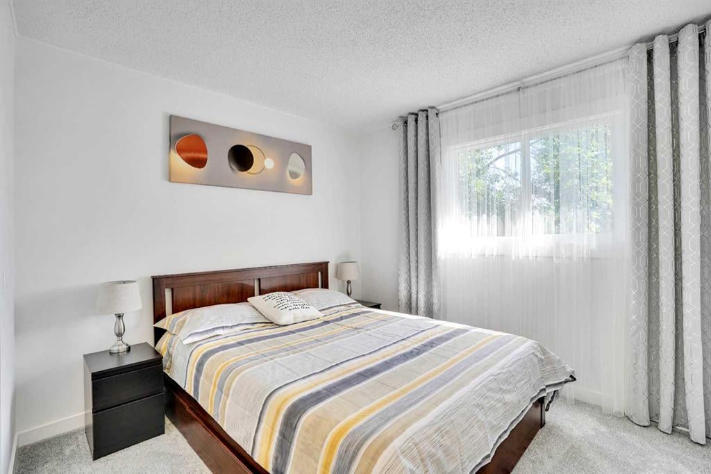200 Shawnessy - Thumbnail 5