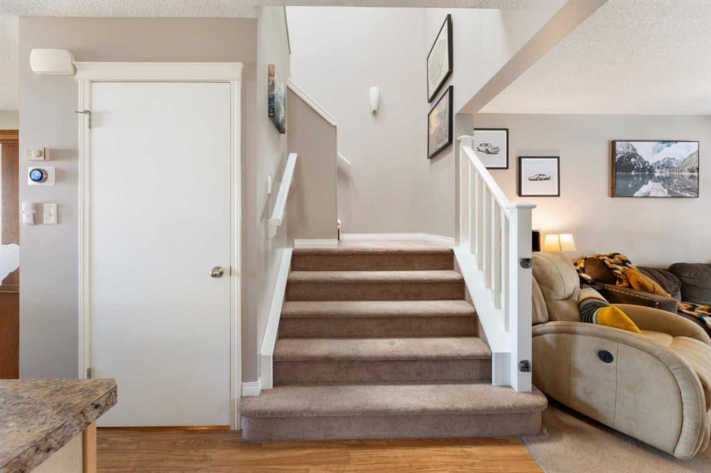 133 Auburn Bay - Thumbnail 4