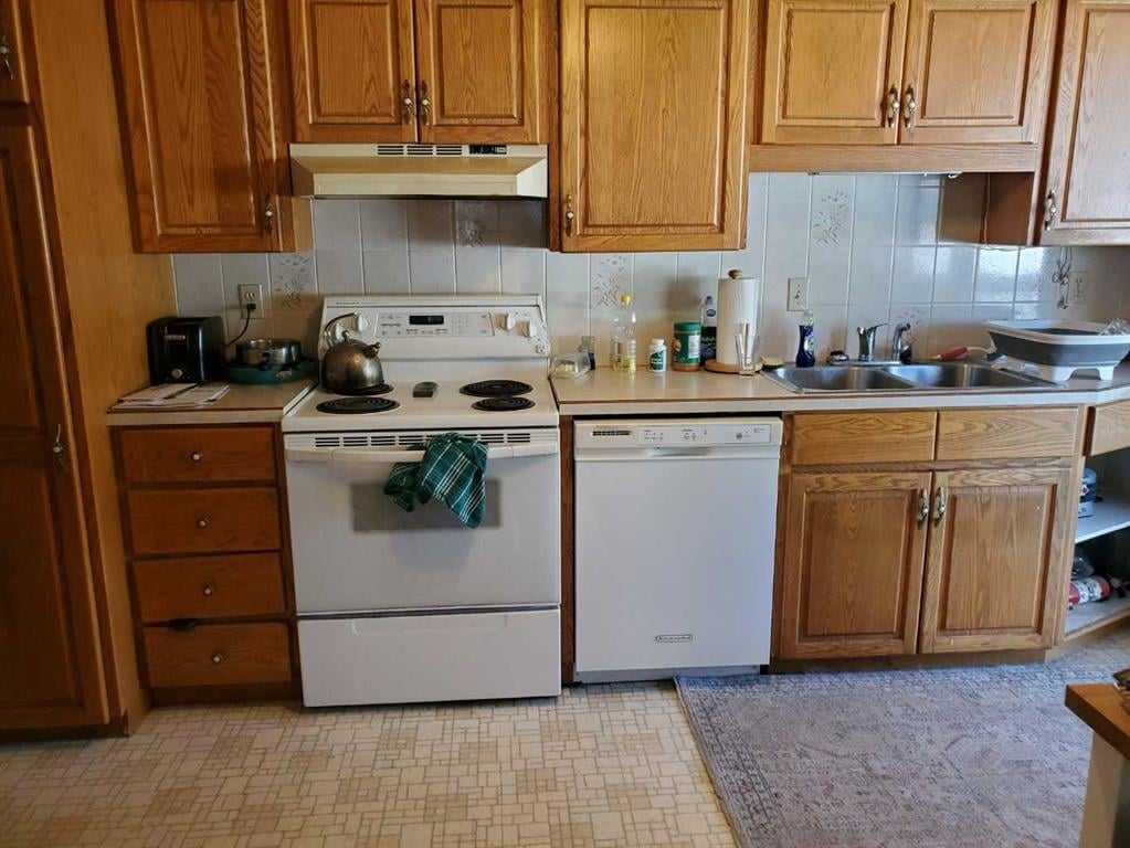 439 Arlington - Thumbnail 6