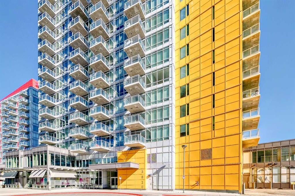 3820 Brentwood - Thumbnail 1