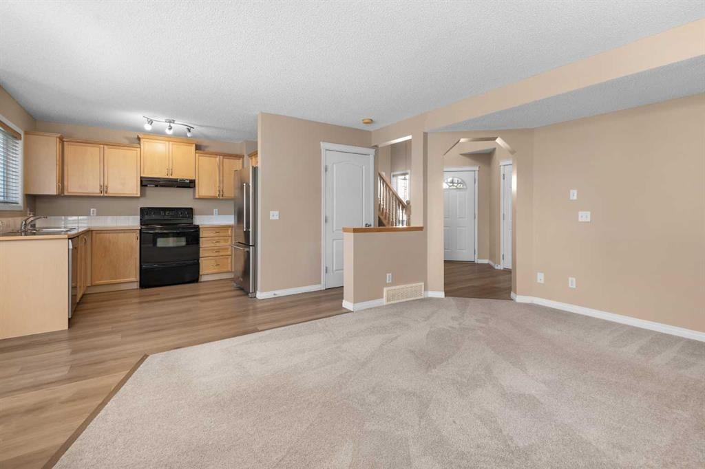 329 Bridleridge - Thumbnail 4