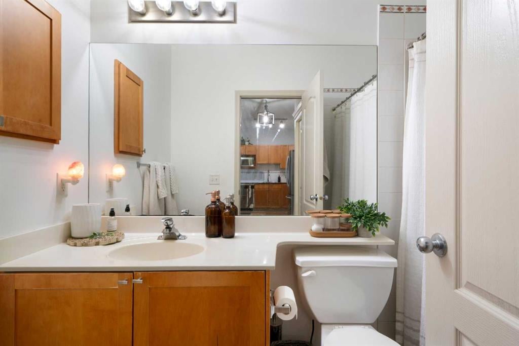 333 Riverfront - Thumbnail 5