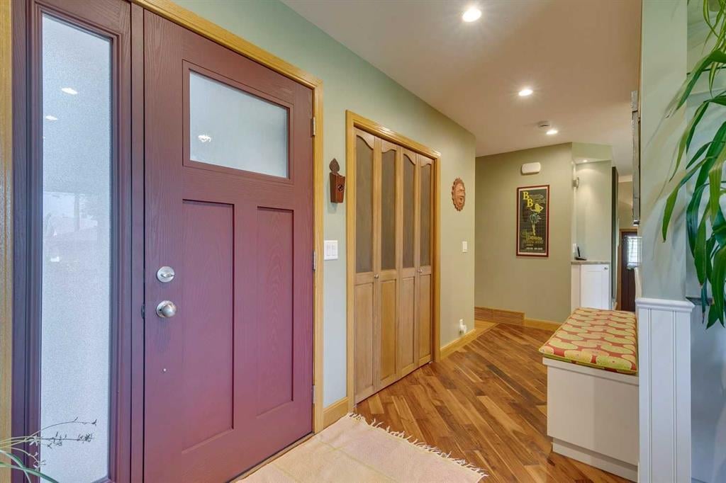 126 Westwood - Thumbnail 3