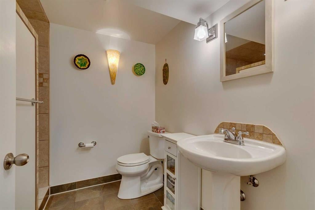 126 Westwood - Thumbnail 5