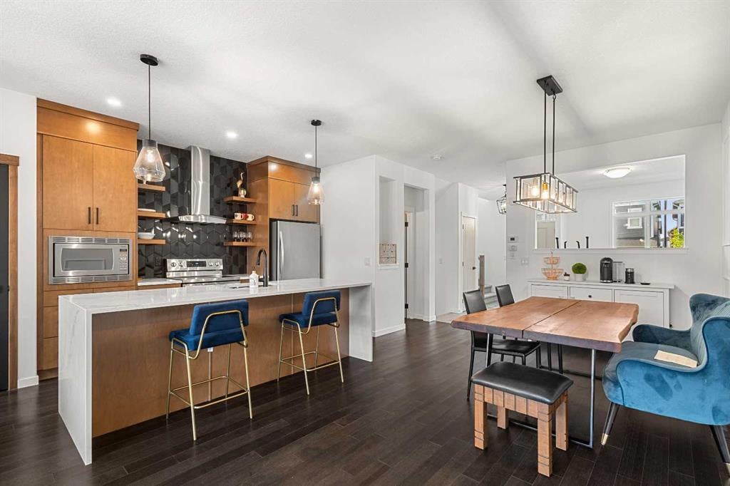 520 Belmont - Thumbnail 3