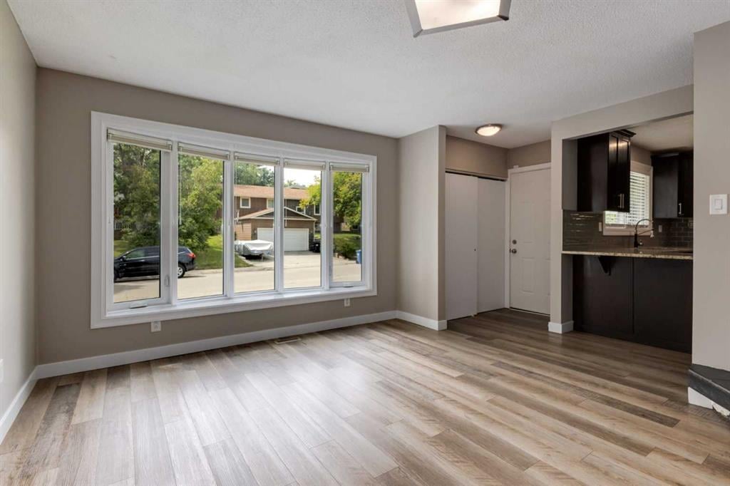534 Cantrell - Thumbnail 5