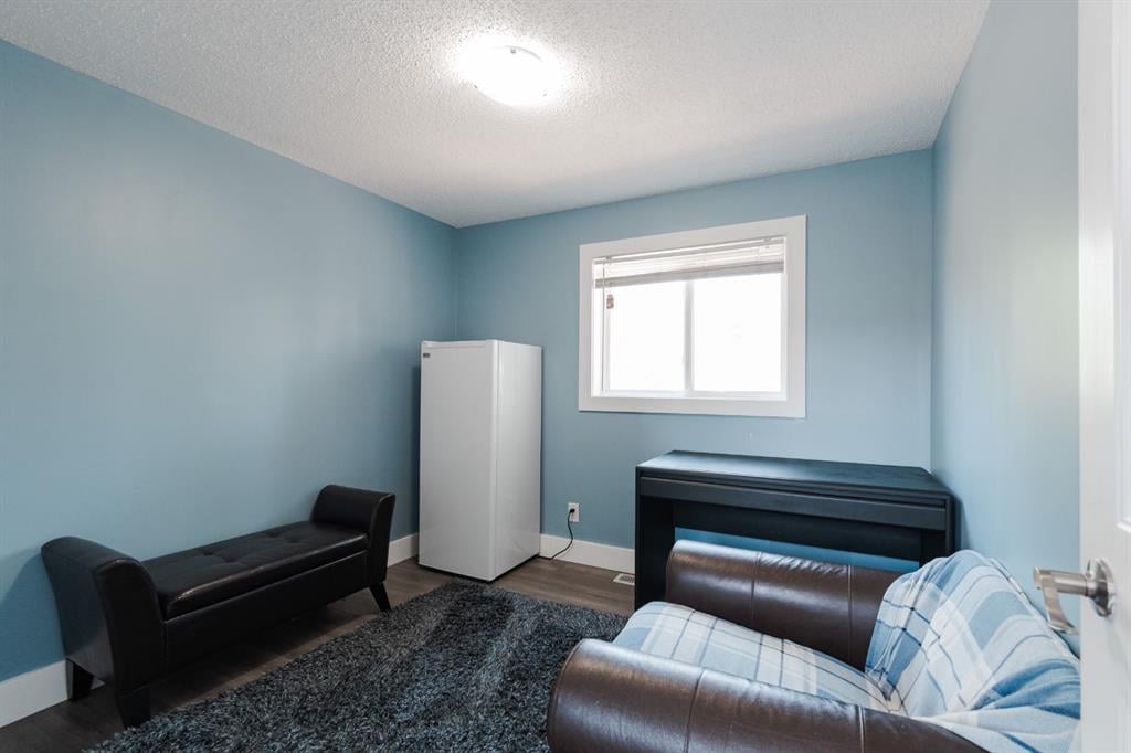 253 Grenfell - Thumbnail 4