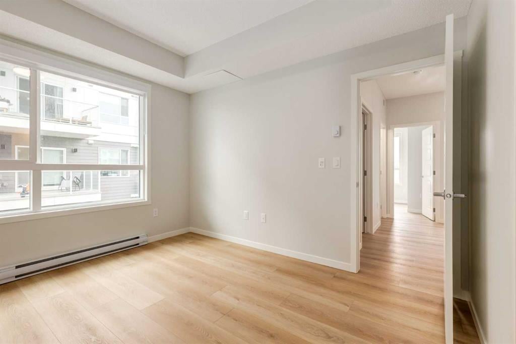 550 Belmont - Thumbnail 8