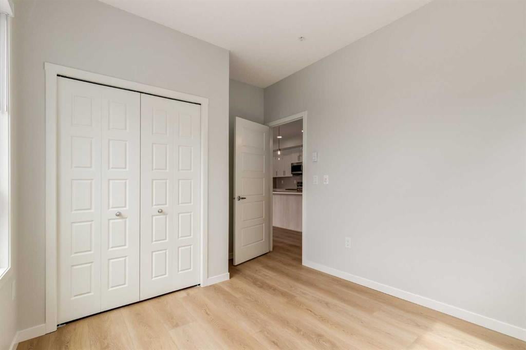 550 Belmont - Thumbnail 7