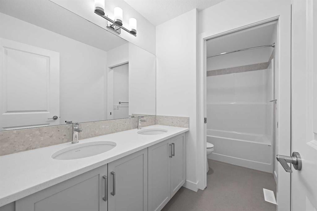 63 Corner Glen - Thumbnail 8